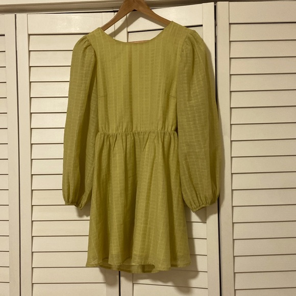 Lime/yellow mini seersucker dress - Picture 2 of 5